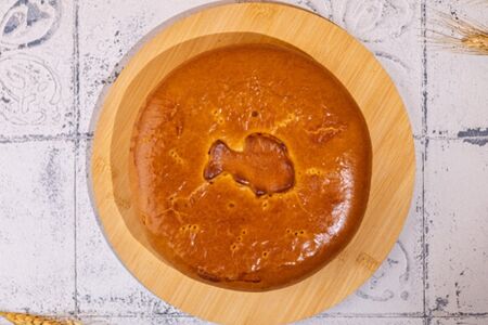 Пирог с красной рыбой