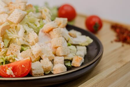 Цезарь с курицей