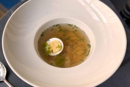 Куриный суп с домашней лапшой