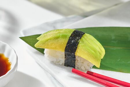 Суши Авокадо