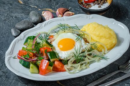 Бифштекс из мраморной говядины