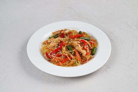 Удон со свининой