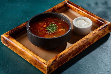 Суп Солянка мясная