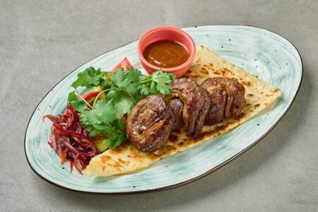 Медальоны из говядины