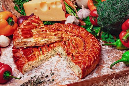 Пирог Альпийский - бекон, грибы, картошка 