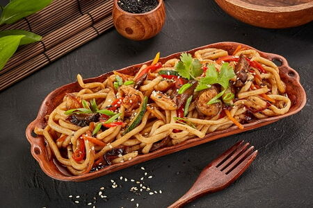 Лапша с морепродуктами