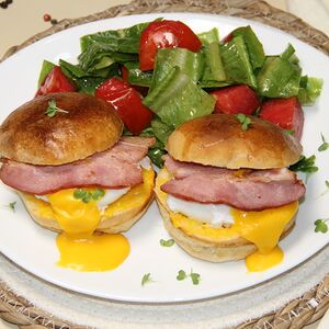 Բենեդիկտ բեկոնով