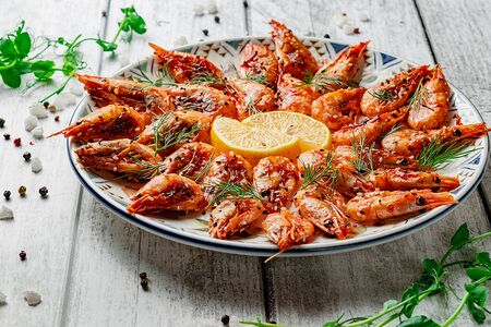 Креветки отварные