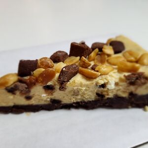 Чизкейк Арахис-Карамель