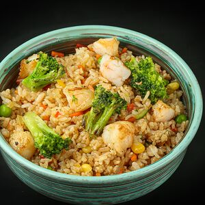 Рис с креветками и брокколи