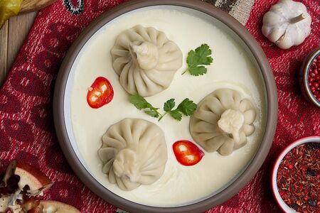 Хинкали Том Кха с курицей