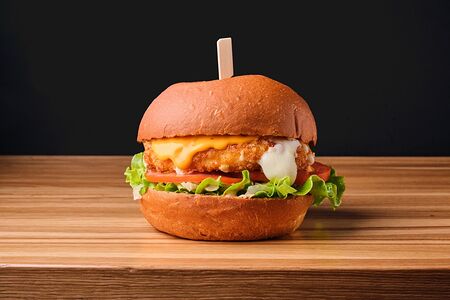 Сырный бургер Яс