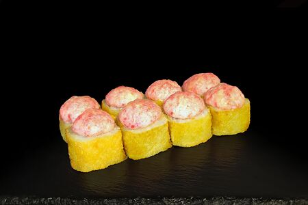 Цезарь Темпура с курочкой и беконом