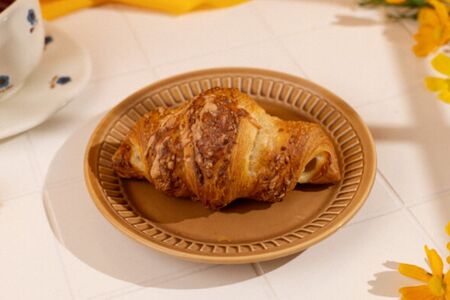 Круассан с ветчиной и сыром