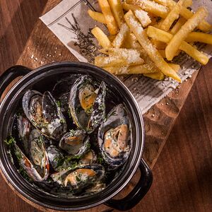 Мидии в сливочном соусе