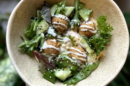 Хумус с фалафелем