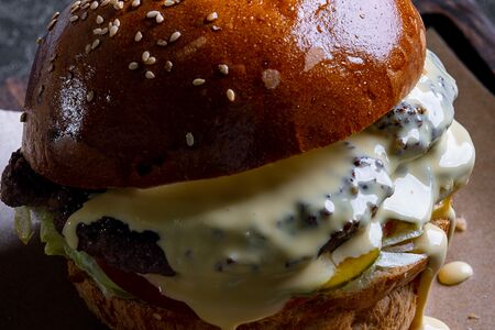 Бургер Сырный 