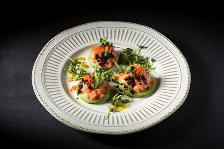 Тартар из лосося