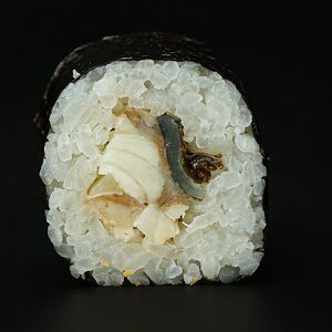 Ролл с угрем 