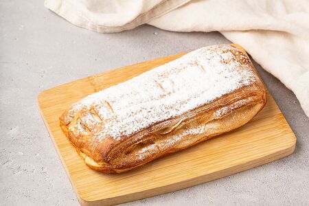 Слойка с яблочным повидлом