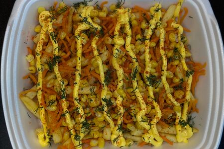 Ланч с курицей и морковью