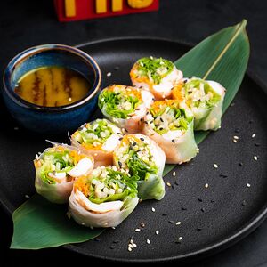 Спринг-роллы с креветками