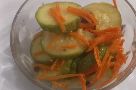 Салат из кабачков 