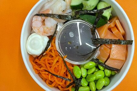 Поке с лососем и креветкой мини