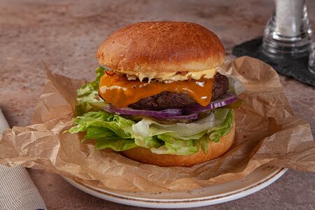 Чизбургер из говядины