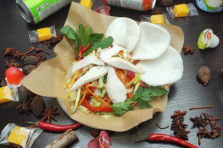 Салат с курицей