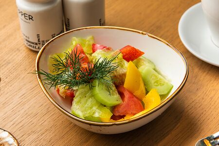 Салат из свежих овощей