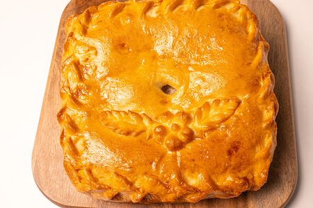 Пирог с мясом и картофелем