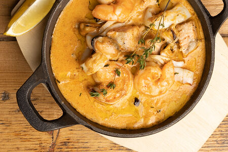 Сковородка с морепродуктами