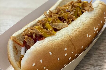 Хот-дог с сосиской куриной