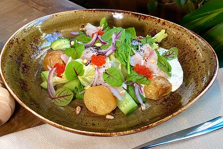 Салат с муксуном