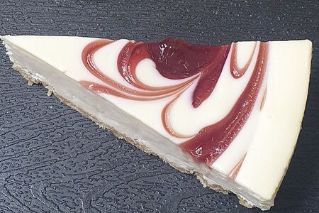 Чизкейк Нью-Йорк с клубникой