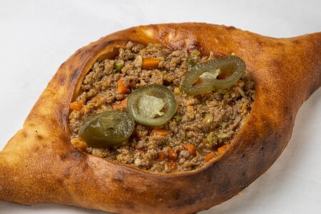 Хачапури по-аджарски с говяжьим фаршем