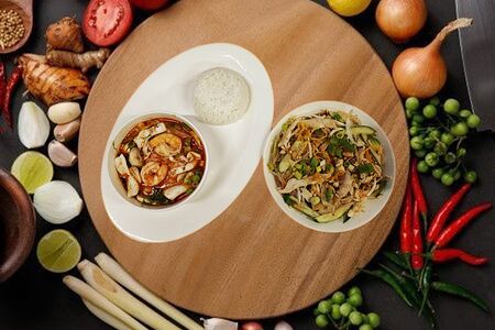 Комбо-обед Том ям и салат