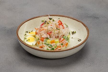 Оливье с мясом краба