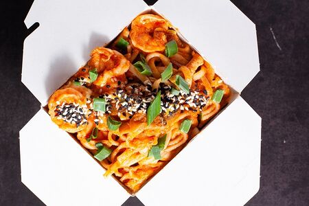 Вок лапша пшеничная в соусе том ям