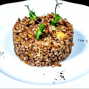 Гречневая каша с белыми грибами