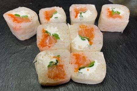 Сприн-гролл с лососем