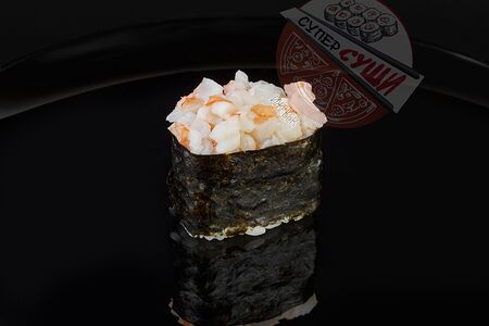 Спайси-суши с креветкой