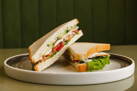 Сэндвич с курицей