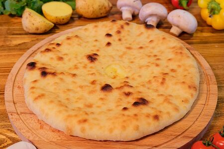 Осетинский пирог с картофелем и грибами   