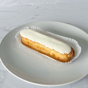 Пирожное Эклер со сливочным вкусом