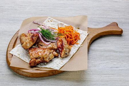 Шашлык из cвинoй шеи