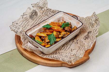 Грибы, жаренные с картофелем и луком