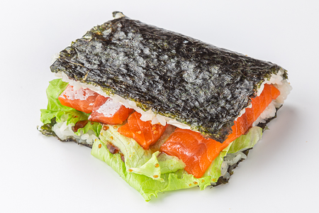 Окинавский сэндвич с лососем