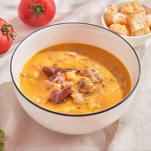 Гороховый суп с копченостями